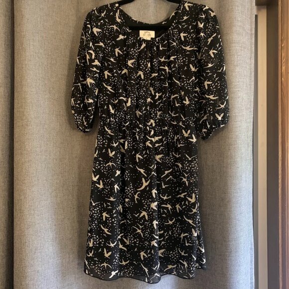 Sweet Storm Dress with sheer overlay and bird motif - Size L - Picture 1 of 8